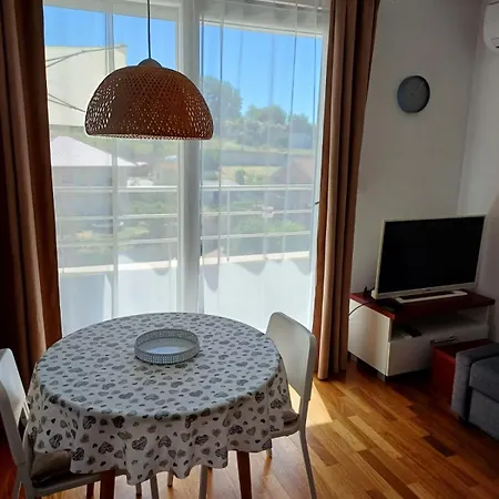 Apartment Toni - S Pogledom Na