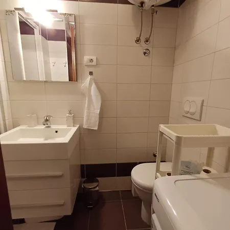 Toni - S Pogledom Na Apartmán Split