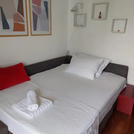 Apartmán Toni - U Kvartu Znjan S Pogledom Na Split