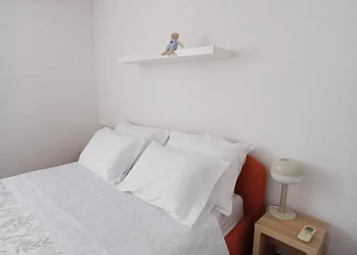 Toni - S Pogledom Na * Split