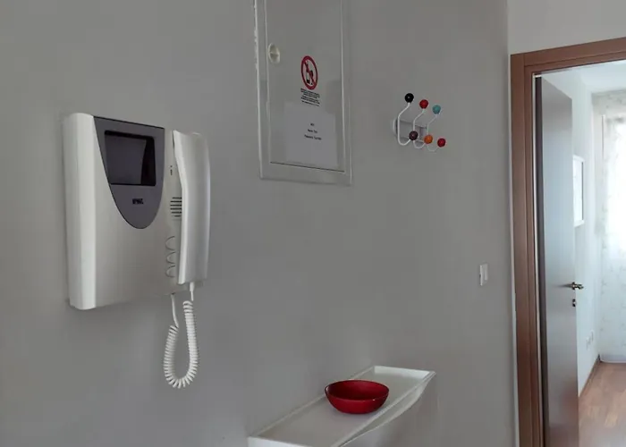 Toni - S Pogledom Na